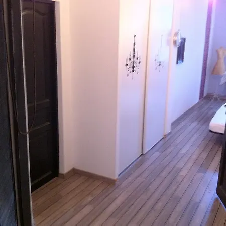 Frühstückspension La Cathare 3*